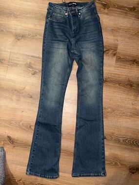 Offers open! Size 5 Fashion Nova Dark Wash Bootcut Jeans booty lifting